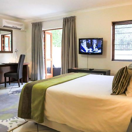 Westay Timessquare Apartments Sandton Exterior photo
