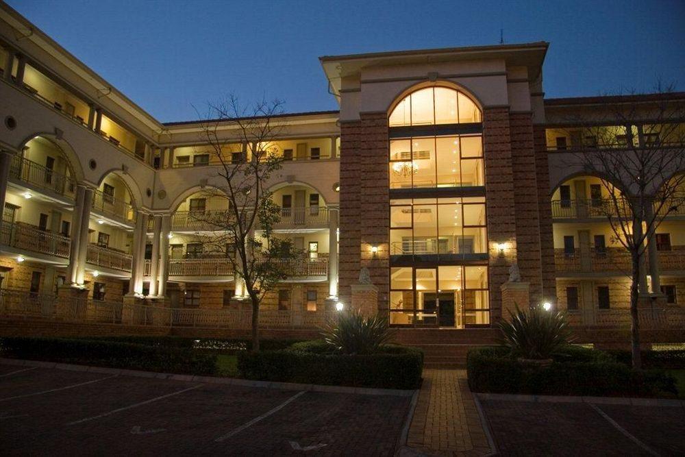 Westay Timessquare Apartments Sandton Exterior photo